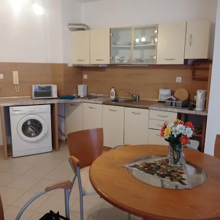 Modern 2 Bedroom In Top Location In Just 150 Meters From Casino Platinum Апартамент Слънчев бряг