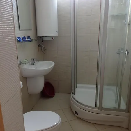 Апартамент Modern 2 Bedroom In Top Location In Just 150 Meters From Casino Platinum