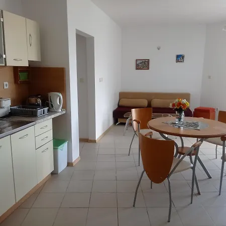 Modern 2 Bedroom In Top Location In Just 150 Meters From Casino Platinum Apartment *